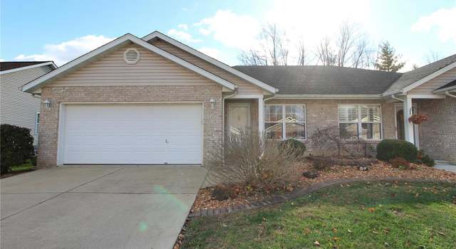 Photo of 138 Rolling Oaks Dr, Collinsville, IL 62234