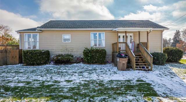 Photo of 2232 Staunton Rd, Gillespie, IL 62033