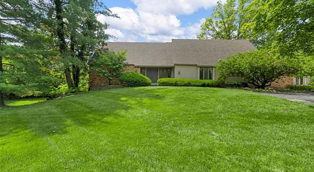 Photo of 10944 Chalet Ct, Creve Coeur, MO 63141