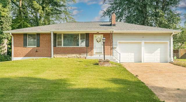 Photo of 937 Olympia Dr, St Louis, MO 63135