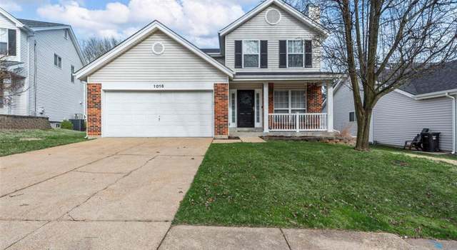 Photo of 1016 Oak Glen Cir, Ballwin, MO 63021