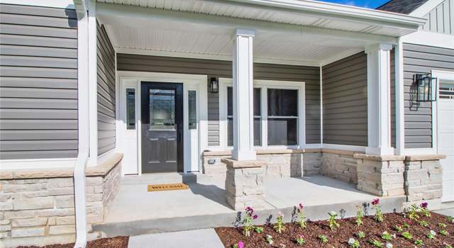 Photo of 109 Echo Lake Cir, Byrnes Mill, MO 63025
