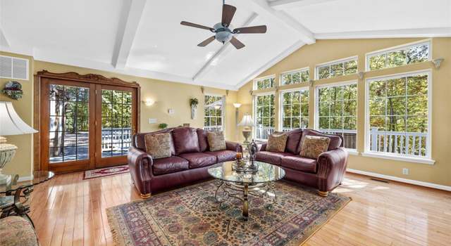 Photo of 300 Callaway Ridge Dr, Defiance, MO 63341