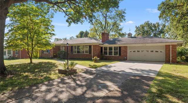 Photo of 2120 Old Manor Rd, St Louis, MO 63136