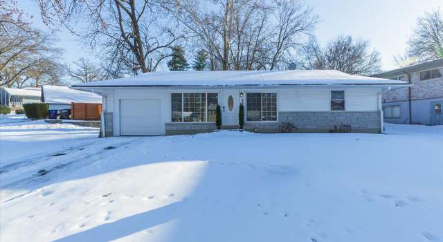 Property at 730 Samoa Dr, St Louis, MO 63126, 3 beds, 1.5 baths