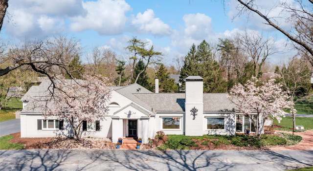 Photo of 7 Terry Hill Ln, St Louis, MO 63131