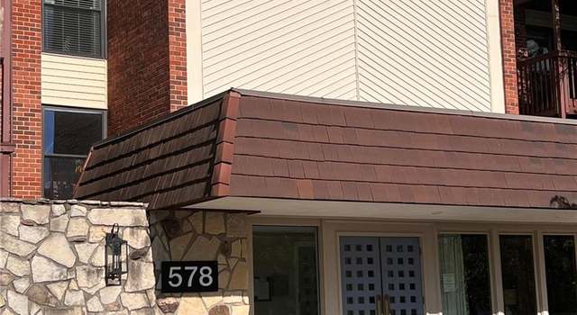Photo of 578 Sarah Ln #106, St Louis, MO 63141