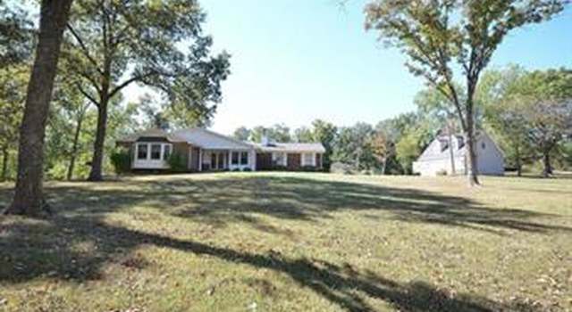 Photo of 41 Tahoma Dr, Foristell, MO 63348