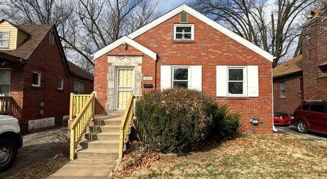 Photo of 10055 Diamond Dr, St Louis, MO 63137