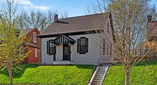 Photo of 720 E Washington St, Belleville, IL 62220