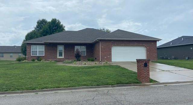 Photo of 367 Sleeping Indian Dr, Freeburg, IL 62243
