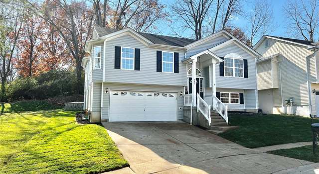 Photo of 382 Green Jade Estates Dr, Fenton, MO 63026