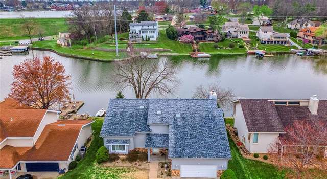 Photo of 11 Lakeside Cir, Lake St Louis, MO 63367