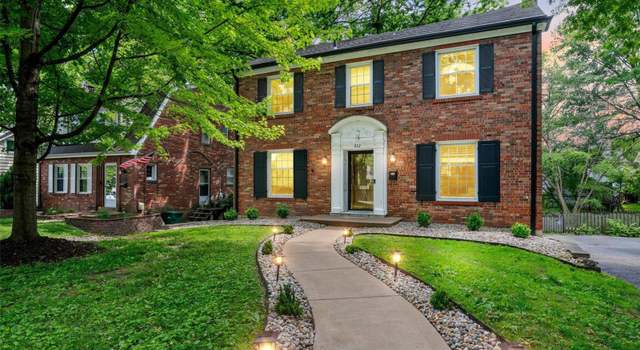 Photo of 832 Atalanta Ave, Webster Groves, MO 63119
