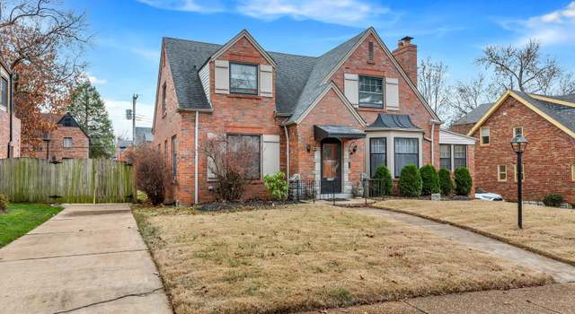Photo of 7320 Country Club Dr, St Louis, MO 63121