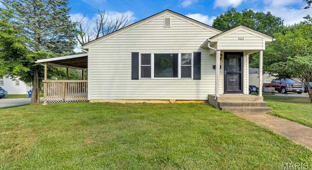 Photo of 602 3rd St, Warrenton, MO 63383