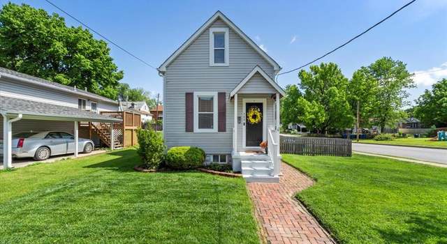 Photo of 700 Lewis St, St Charles, MO 63301