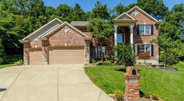 Photo of 4232 Georgian Oaks Dr, St Charles, MO 63304