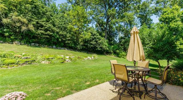 Photo of 4232 Georgian Oaks Dr, St Charles, MO 63304