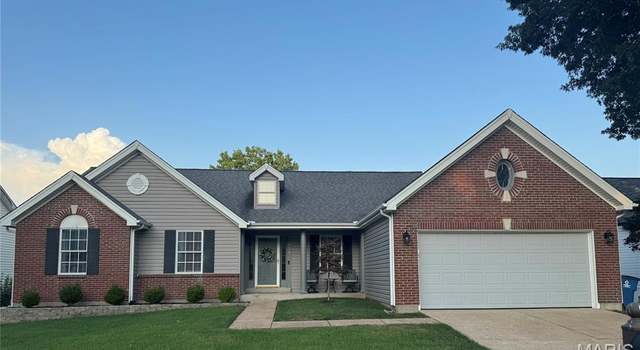 Photo of 406 Copper Lakes Blvd, Grover, MO 63040