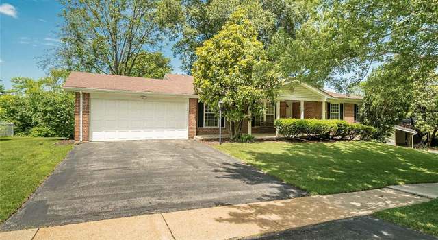 Photo of 1593 Westport Dr, St Louis, MO 63146