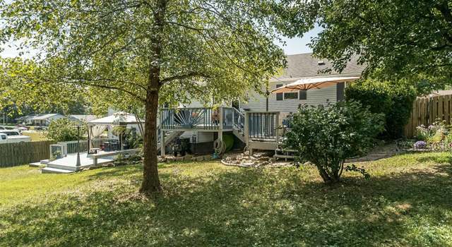 Photo of 1384 Oakridge Estates Dr, St Clair, MO 63077