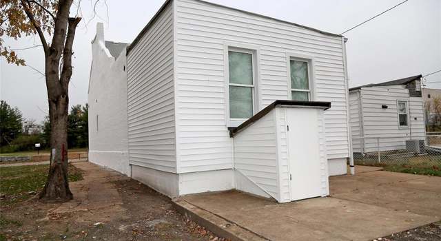 Photo of 7921 Water St, St Louis, MO 63111