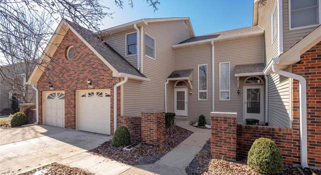Photo of 16220 Lea Oak Dr, Chesterfield, MO 63017