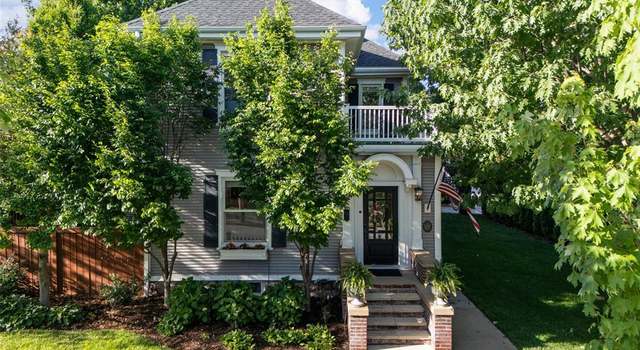 Photo of 540 Monroe St, St Charles, MO 63301