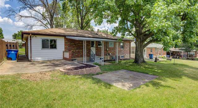 Photo of 4138 Rexford Dr, Saint Louis, MO 63125