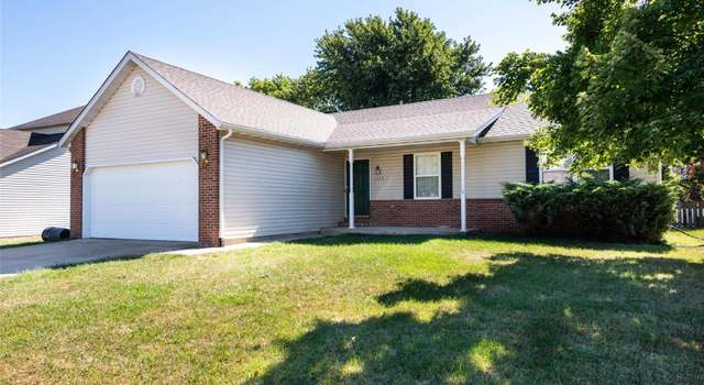 Photo of 1114 Tazewell Dr, O'fallon, IL 62269