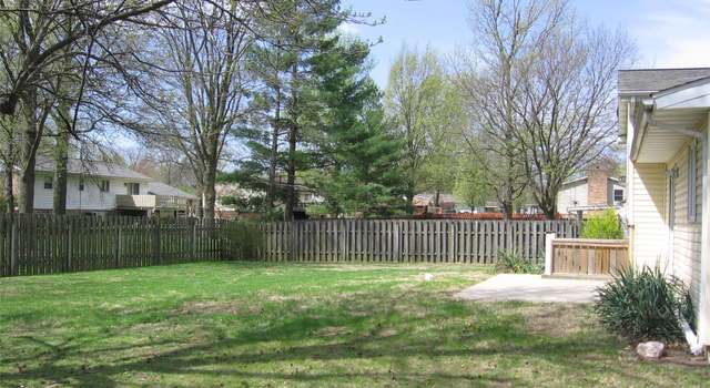 Photo of 472 E 3rd St, Trenton, IL 62293
