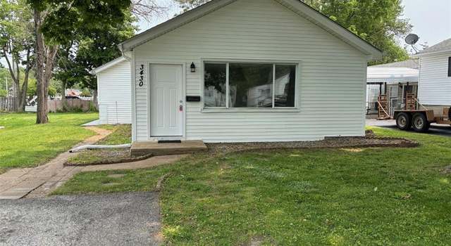 Photo of 3430 Airway Ave, Breckenridge Hills, MO 63114