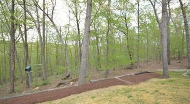 Photo of 9 Nottingham Ct, Lake Sherwood, MO 63357