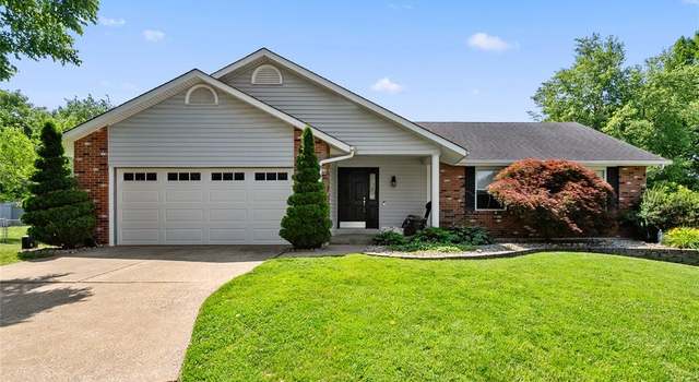 Photo of 5 Carrington Ct, St Peters, MO 63376