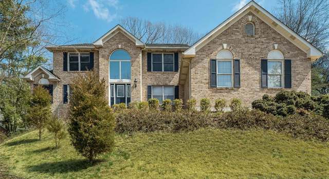 Photo of 11070 Rambling Oaks Dr, Sunset Hills, MO 63128