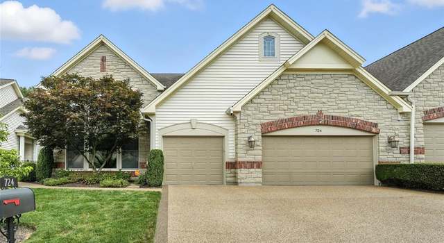 Photo of 724 Stonebluff Ct, Chesterfield, MO 63005