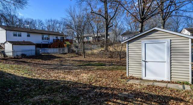 Photo of 1305 Cypress Trail Ln, Fenton, MO 63026