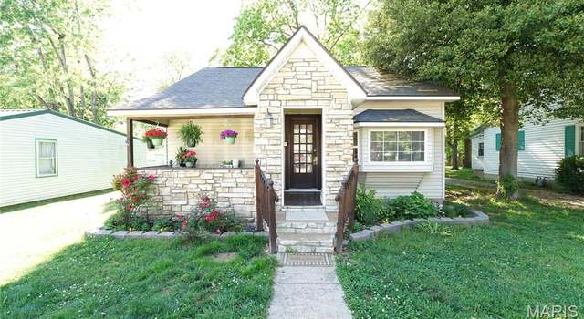 Photo of 811 N Catalpa St, Dexter, MO 63841