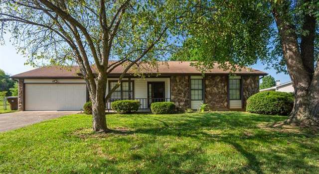 43 Countrywood Dr, St Peters, MO 63376 | Redfin