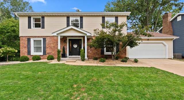 Photo of 15585 Highcroft Dr, Chesterfield, MO 63017