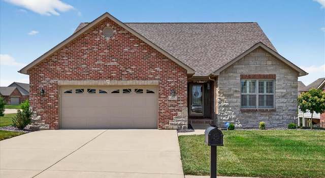 Photo of 201 Yukon Ct, Waterloo, IL 62298