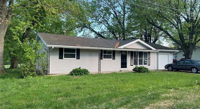 Photo of 210 Scenic Dr, Elsberry, MO 63343
