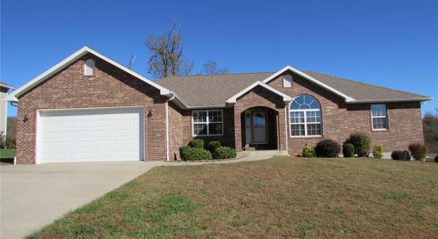 Photo of 162 Ridgeview Dr, St Robert, MO 65584