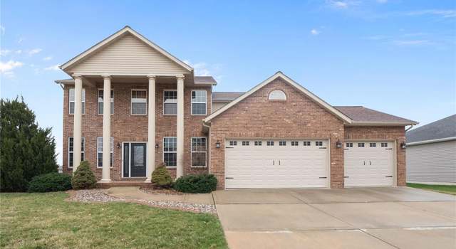 Photo of 416 Chadwyck Dr, Glen Carbon, IL 62034