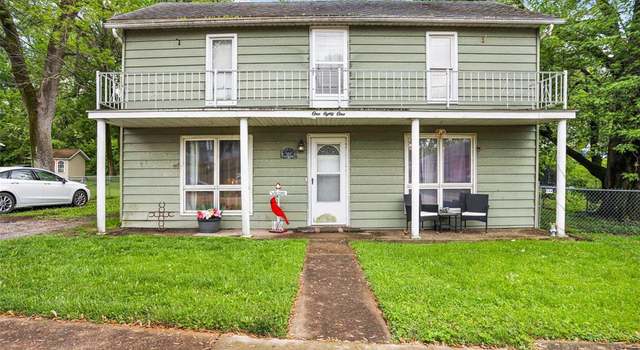 Photo of 181 S Main St, Glen Carbon, IL 62034