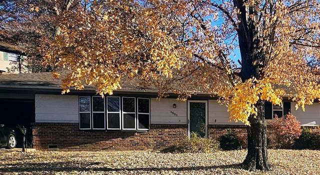 Photo of 1401 Hull Valley Dr, Waynesville, MO 65583