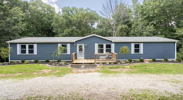 Photo of 7547 Twin Ridge Dr, Cedar Hill, MO 63016