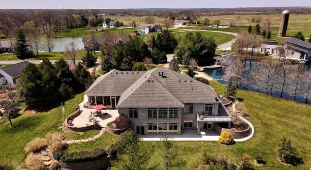 Photo of 31552 Red Oak Dr, Brighton, IL 62012