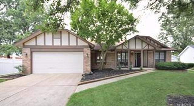 Photo of 205 Whitehirst Manor Ct, St Charles, MO 63304